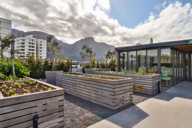 Apartment for sale in C109 Quadrant Gardens, 200 Wilderness Road, Claremont Upper, Southern Suburbs, Western Cape, South Africa