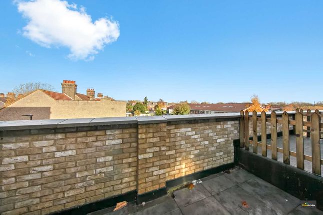Terraced house for sale in Cumberland Rd, Plaistow