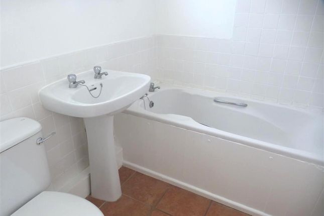 35, Brookside Close, MILTON KEYNES photo 3