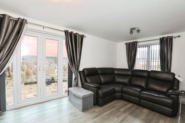25, Wilding Drive, Crewe photo 4
