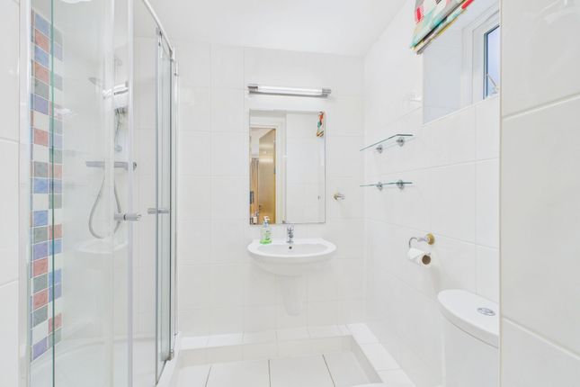 32 Rhodewood House St. Brides Hill, Saundersfoot photo 4