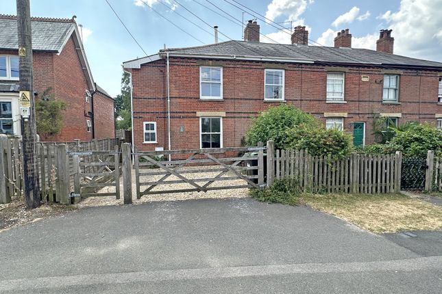 5 Railway Terraces,, Avenue Road, Hampshire photo 2