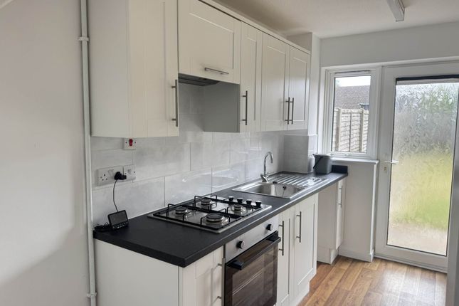 47, Pulborough Way, Bognor Regis photo 2