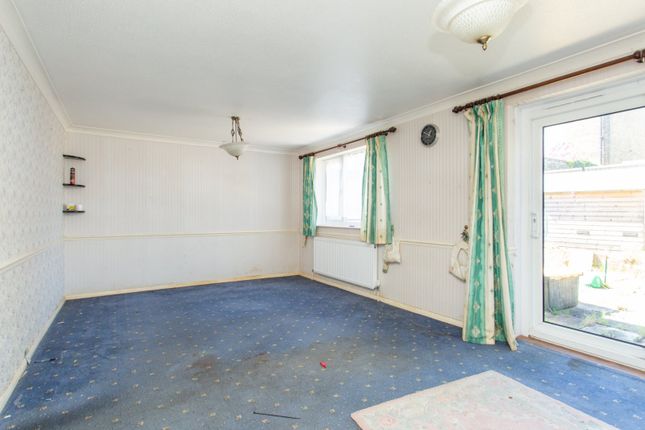 55, Fernlea Avenue, Kent photo 4