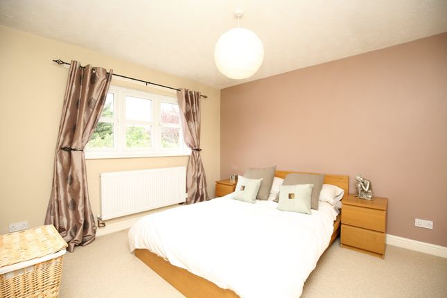 Detached house for sale in The Spinney, Mancetter, Atherstone
