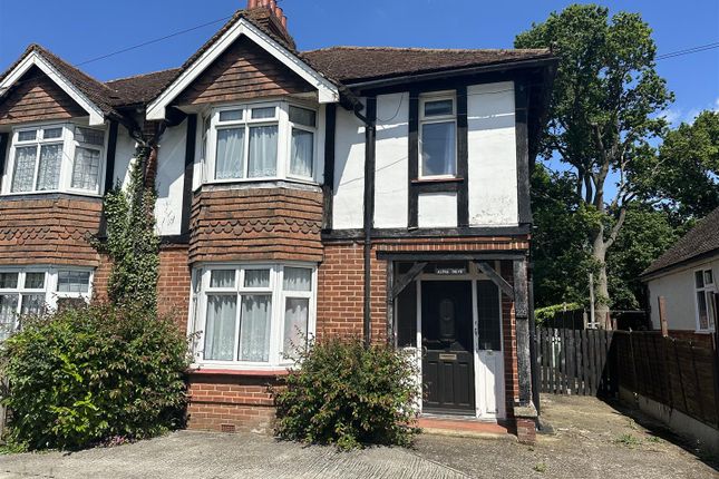 Thumbnail Property for sale in Sutton Road, Maidstone