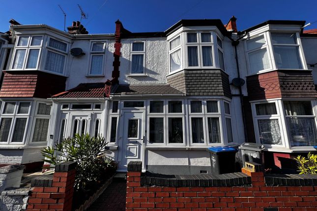 Thumbnail Terraced house for sale in Clayton Avenue, Wembley