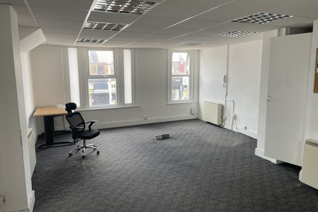 Offices to rent in Grays - Zoopla