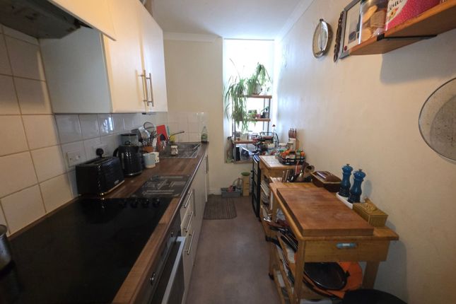 Flat 6, 1 South View, Teignmouth photo 3
