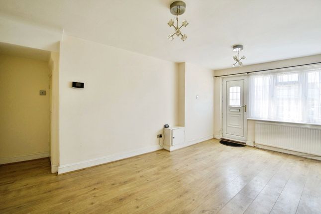 3, The Parade, Havering-Atte-Bower photo 3