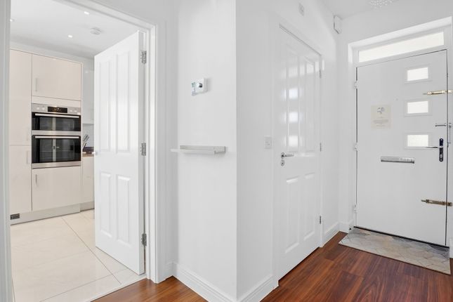 9 Hebridean Court, Milton Keynes photo 4