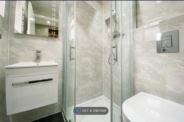 Including All Bills In Bushey Heath, Bushey Heath photo 3