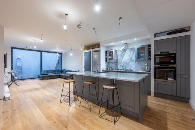 Property for sale in Finsbury Park Road, London
