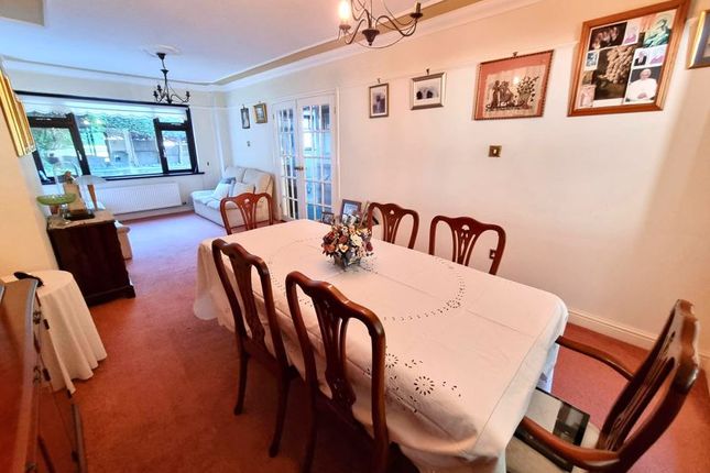 11, Springfield Road, Hengoed photo 4