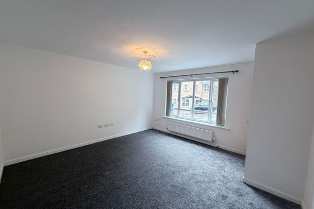 68, Christie Lane, Salford photo 3