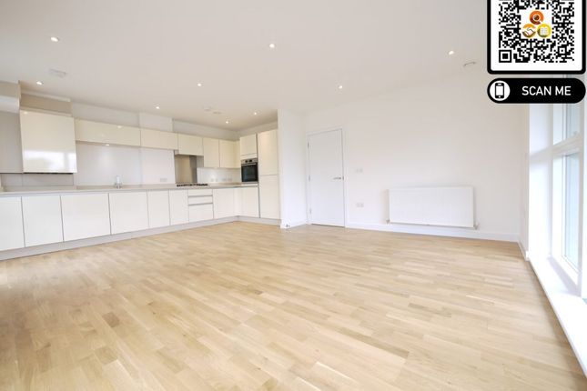 Thumbnail Flat for sale in Manor Road, West Ealing