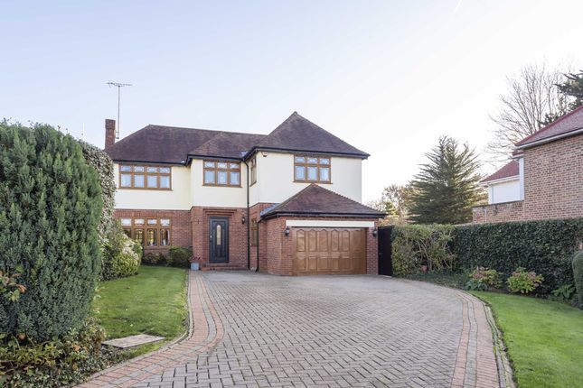 Thumbnail Detached house for sale in Wood Ride, Hadley Wood, Hertfordshire