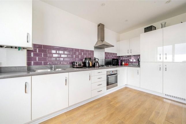 Flat 9, Hillier Court, London photo 4