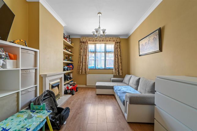 30, Ridley Road, London photo 3