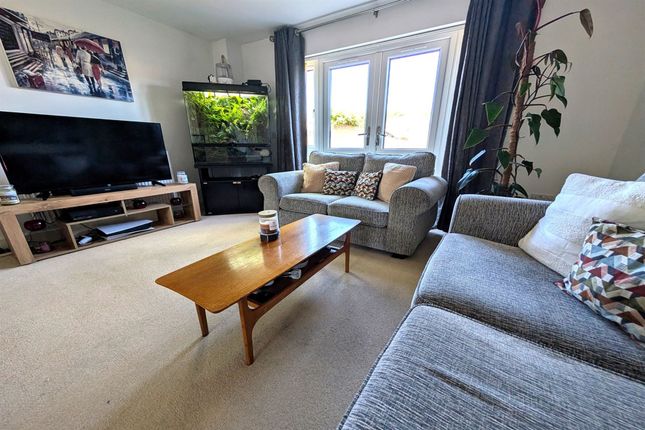 58 Redlands Lane, Fareham photo 3