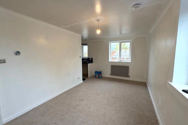 5 Wellum Court, South Street, Andover photo 2