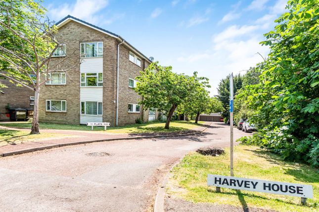 Thumbnail Flat to rent in Harvey House, Reading