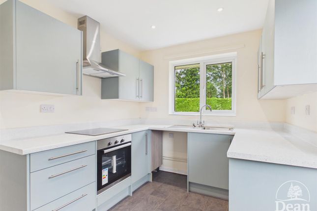 24, Mushet Place, Coleford photo 4