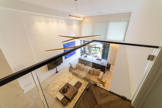 Apartment for sale in 18 Hoshe'a St, Tel Aviv-Yafo, Il