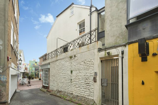 Flat 5, 12, Meeting House Lane, Brighton photo 2