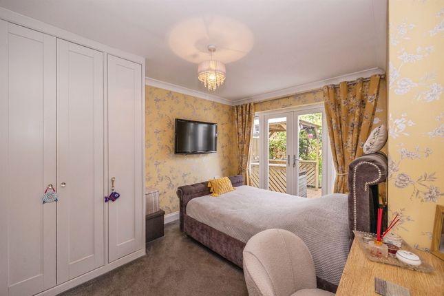 50, Kings Mede, Waterlooville photo 4