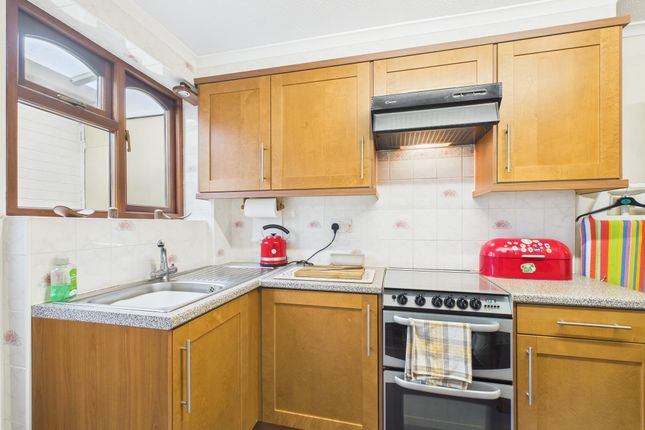 23, Millbay, Bridgwater photo 3
