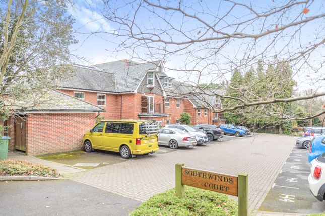 Flat for sale in Southwinds Court, Crableck Lane, Sarisbury Green, Southampton