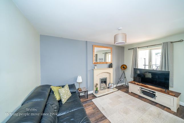 4, Teddesley Way, Staffordshire photo 2