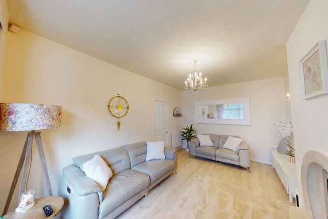 970 Wigan Road, Bolton photo 4