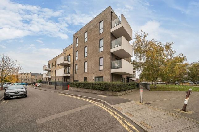 1-bed flat on Flat 34 Calla Court, Tranquil Lane, Harrow, £285,000