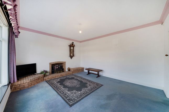 43 Bishops Road, Bolton photo 4
