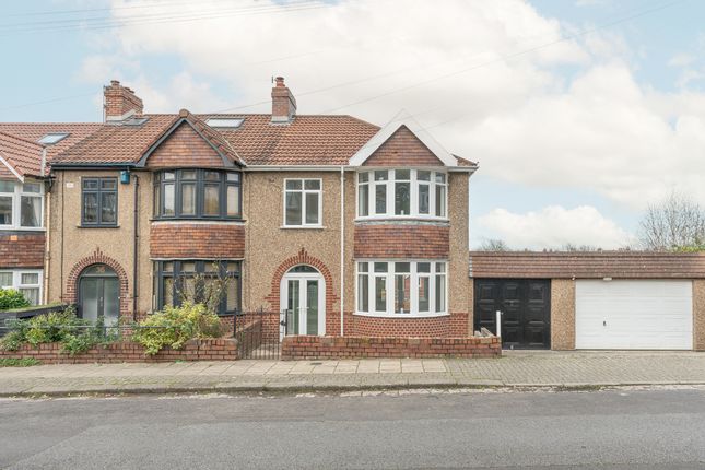 Thumbnail Terraced house for sale in Rookery Road, Knowle, Bristol