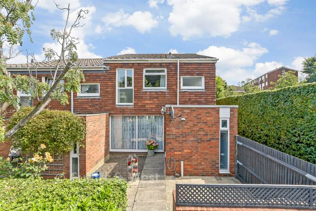 3-bed terraced on 9, Talbot Close, Reigate, £525,000