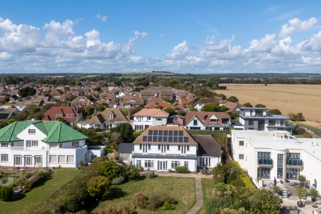 4 Sea Drive, Ferring-1