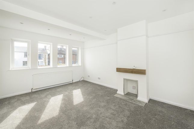 20, Hopkins Crescent, St. Albans photo 3