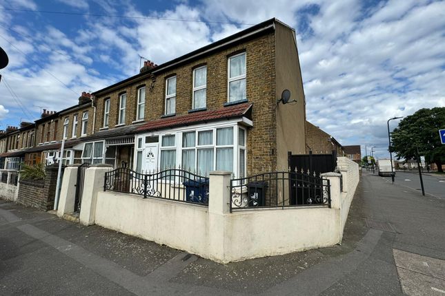 Thumbnail End terrace house to rent in Marlow Road, Southall