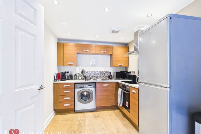 Apartment 8, 4, Rea Place, West Midlands photo 3