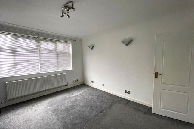 Magnolia Court, 19, The Mall, Magnolia Court, Harrow photo 4