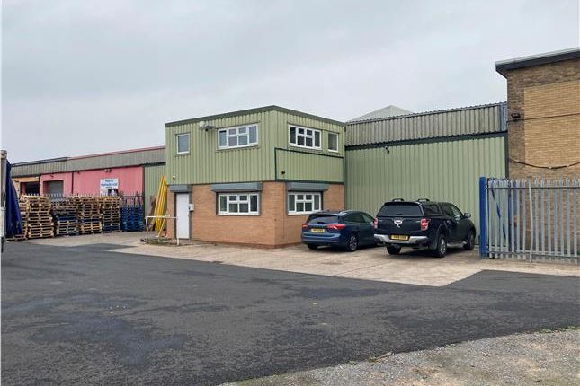 Industrial to let in Frontier Works, King Edward Road, Thorne, Doncaster