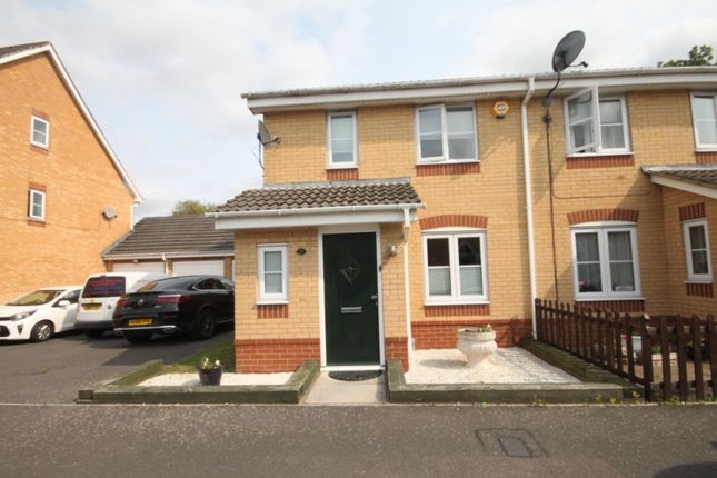 Thumbnail Semi-detached house for sale in Morgan Close, Luton
