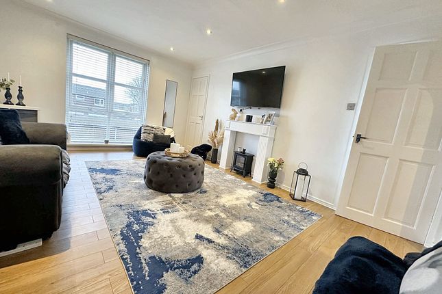 18, Coverdale, Wallsend photo 4