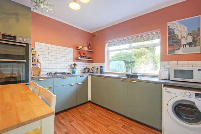 32, Gleadless Avenue, Sheffield photo 4