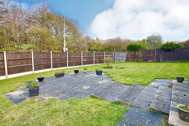 14, Seavert Close, Lowestoft photo 4