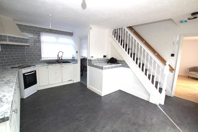 5, Albury Way, Middlesbrough photo 3