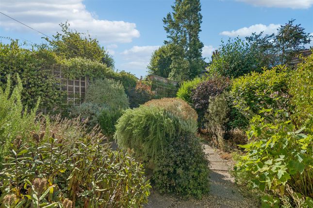 60, Alwyn Avenue, London photo 4
